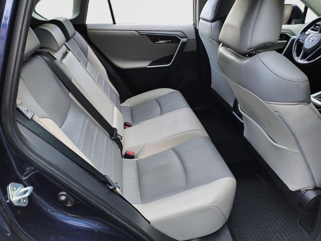 Toyota RAV 4  2.0 Valvematic 