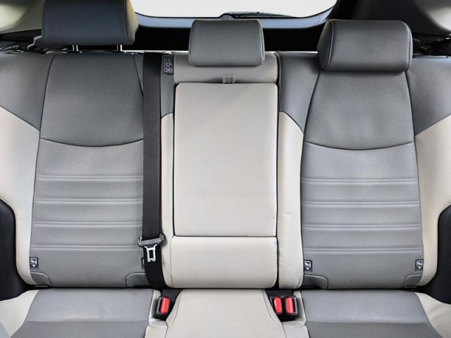 Toyota RAV 4  2.0 Valvematic 