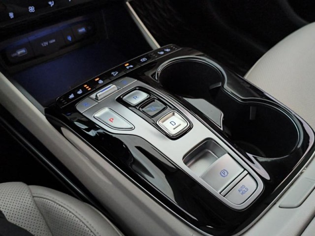 Hyundai Tucson  1.6 T-GDI 48V MHEV Premium