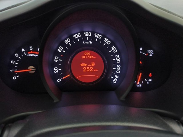 Kia Sportage  2.0 CRDi Comfort