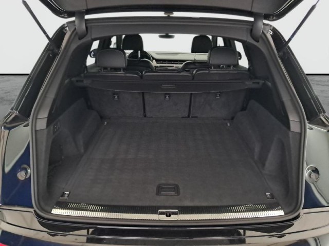 Audi Q7  3.0 TDI S-Line