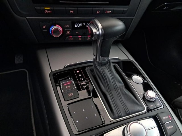Audi A6 Allroad  3.0 TDI 