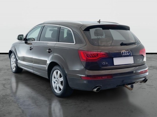 Audi Q7  3.0 TDI S-Line
