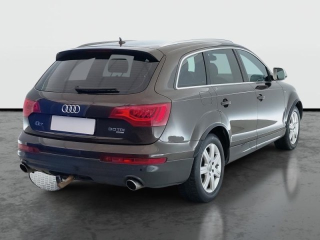 Audi Q7  3.0 TDI S-Line