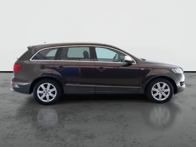 Audi Q7  3.0 TDI S-Line