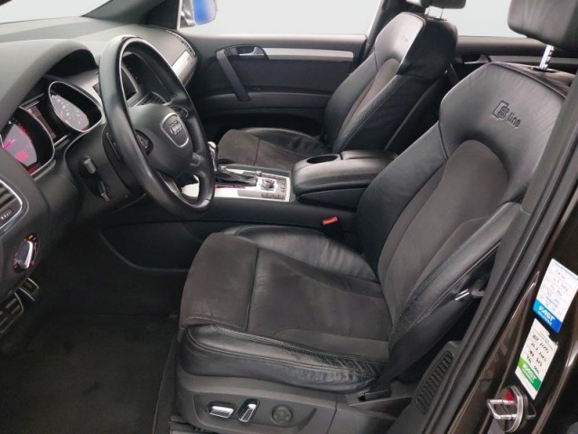 Audi Q7  3.0 TDI S-Line