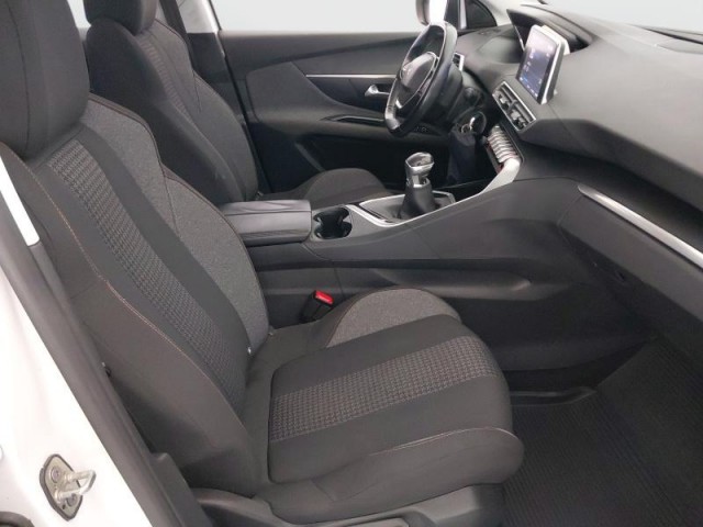 Peugeot 3008  1.6 BlueHDi 