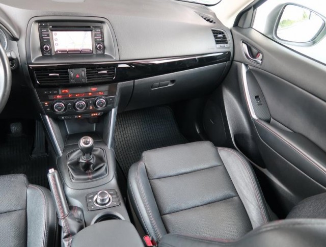 Mazda CX-5  2.2 Skyactiv-D 