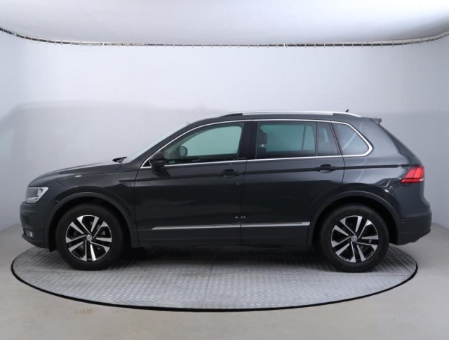 Volkswagen Tiguan  2.0 TDI 