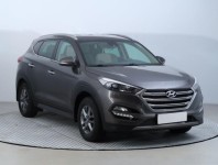 Hyundai Tucson  2.0 CRDi 