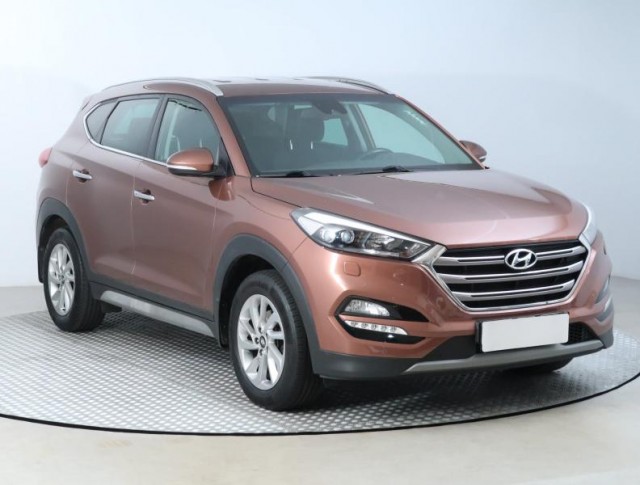 Hyundai Tucson  2.0 CRDi 