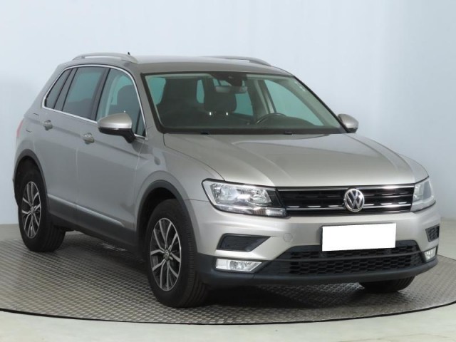 Volkswagen Tiguan  2.0 TDI 