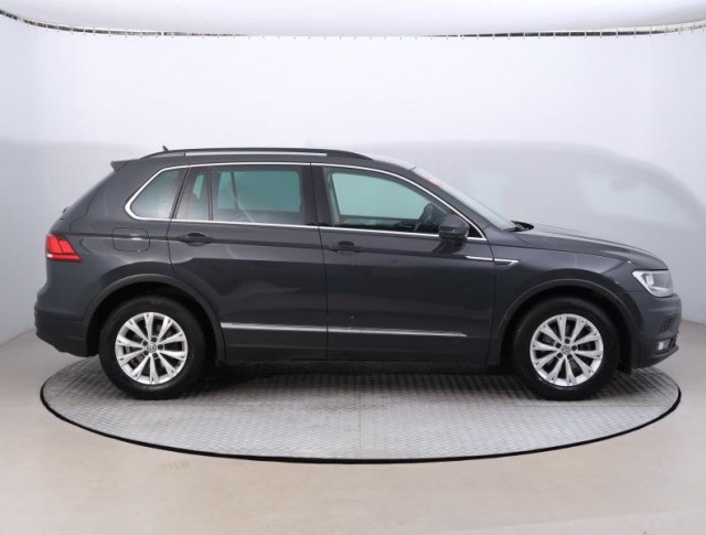 Volkswagen Tiguan  2.0 TDI Comfortline