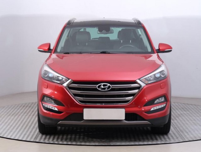 Hyundai Tucson  2.0 CRDi 