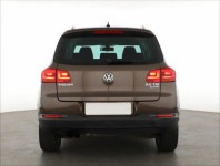 Volkswagen Tiguan  2.0 TSI 