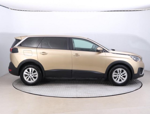 Peugeot 5008  1.6 BlueHDi Active