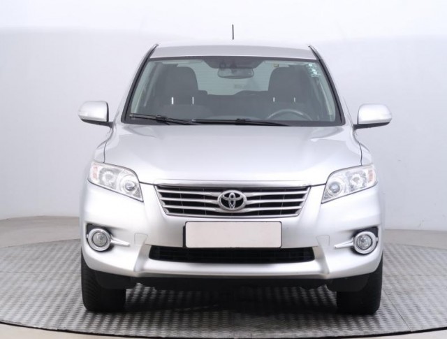 Toyota RAV 4  2.0 VVT-i 