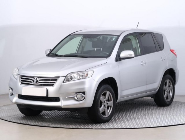 Toyota RAV 4  2.0 VVT-i 