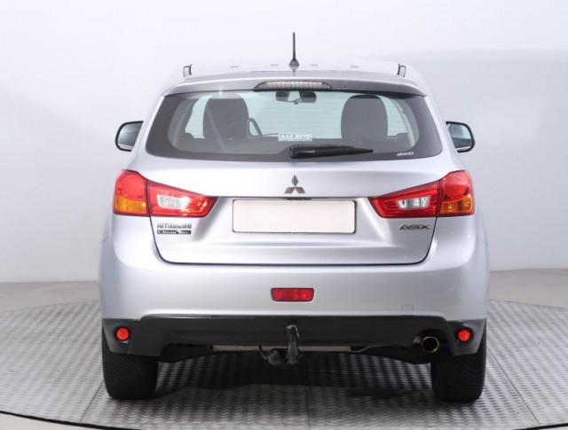 Mitsubishi ASX  1.8 DI-D MIVEC 