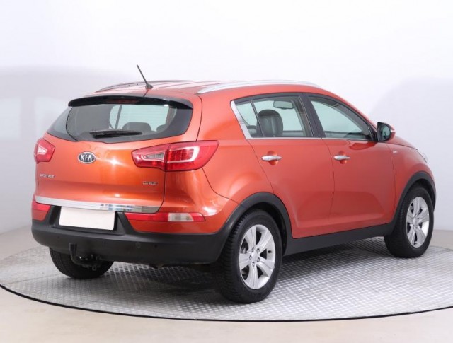 Kia Sportage  2.0 CRDi 