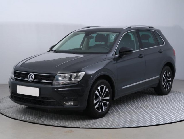 Volkswagen Tiguan  2.0 TDI 