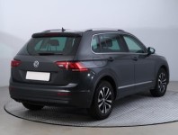 Volkswagen Tiguan  2.0 TDI 