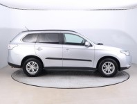 Mitsubishi Outlander  2.0 