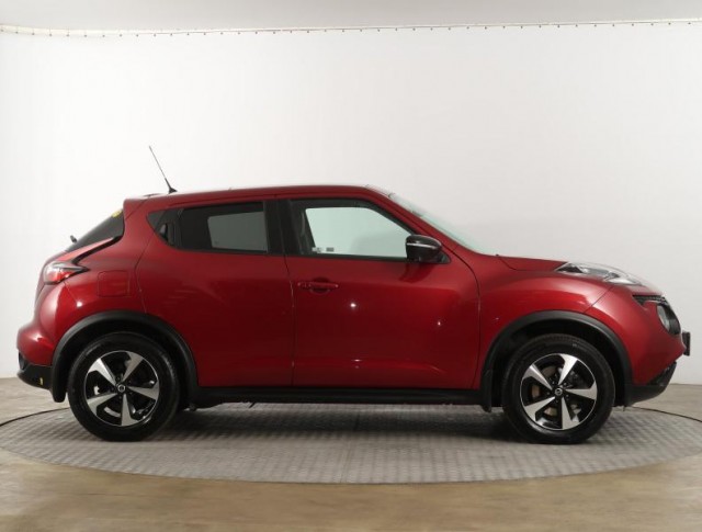 Nissan Juke  1.6 DIG-T 