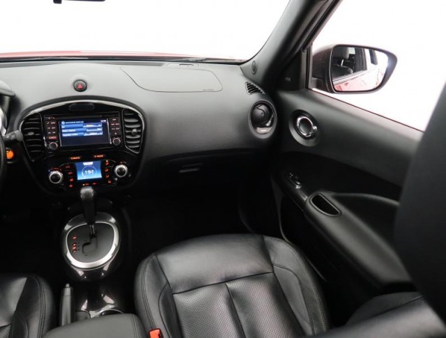 Nissan Juke  1.6 DIG-T 