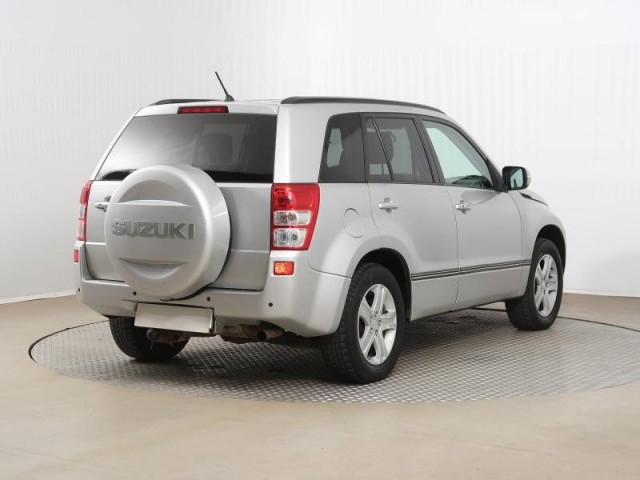 Suzuki Grand Vitara  2.4 VVT 