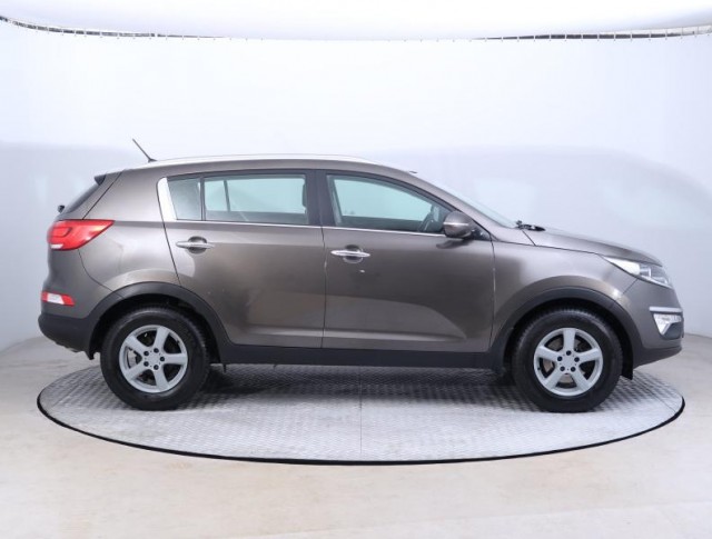 Kia Sportage  1.7 CRDi 