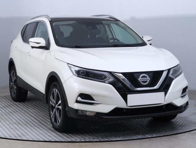 Nissan Qashqai  1.6 DIG-T N-Connecta