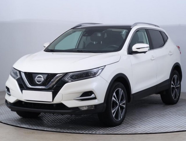 Nissan Qashqai  1.6 DIG-T N-Connecta