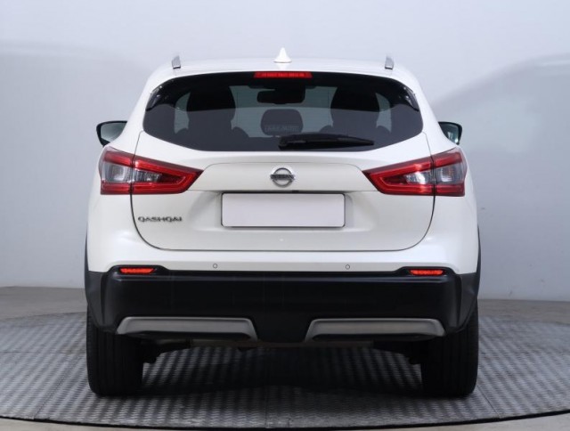 Nissan Qashqai  1.6 DIG-T N-Connecta