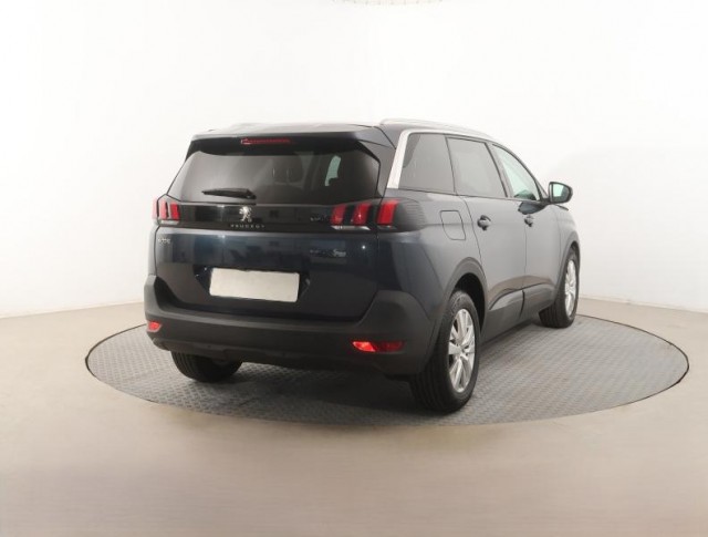 Peugeot 5008  1.5 BlueHDi 