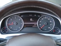 Volkswagen Touareg  3.0 TDI 