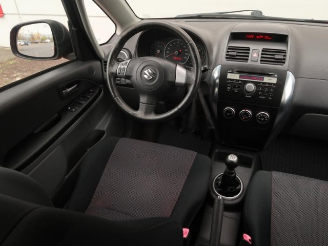 Suzuki SX4  1.5 i 