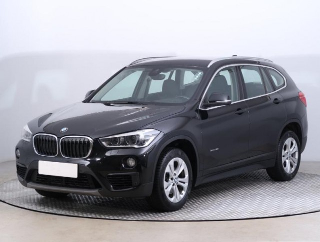 BMW X1  sDrive18i 