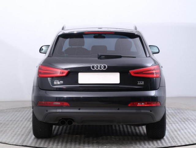 Audi Q3  2.0 TDI 