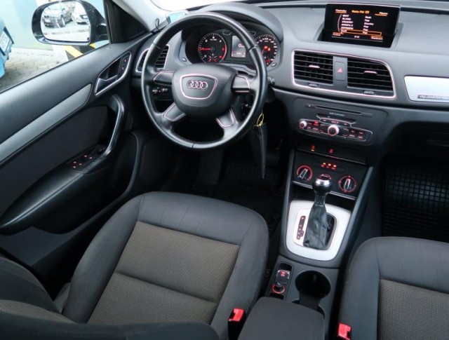 Audi Q3  2.0 TDI 