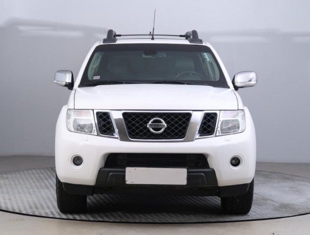 Nissan Navara  3.0 dCi Trek -1°