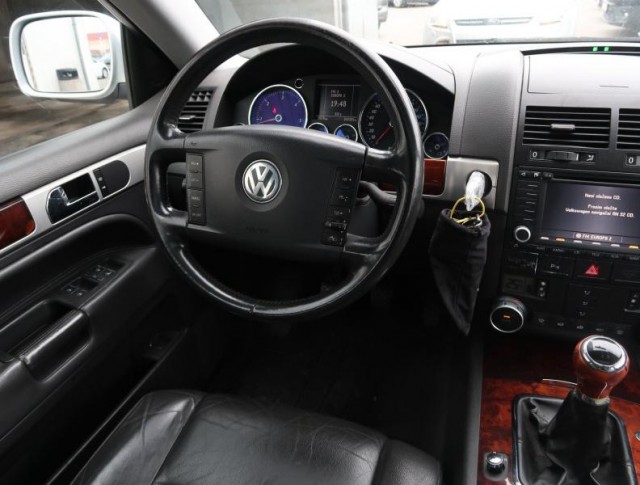 Volkswagen Touareg  2.5 R5 TDI 