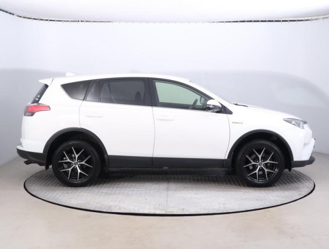 Toyota RAV 4  2.5 Hybrid 