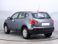 Nissan Qashqai  1.6 