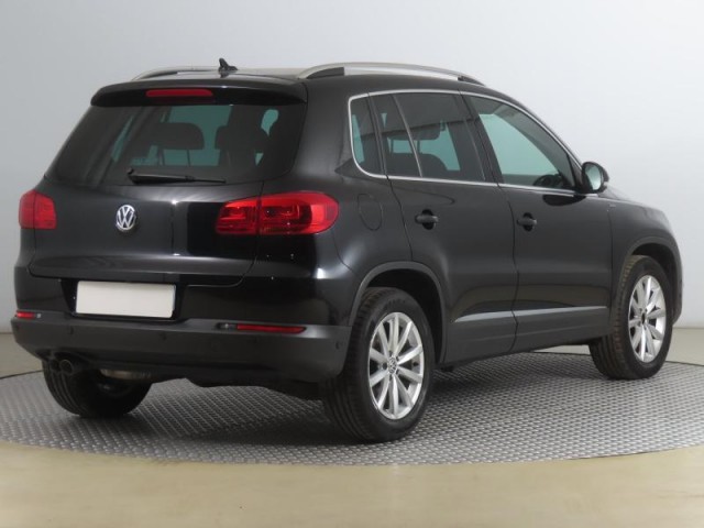 Volkswagen Tiguan  2.0 TDI 