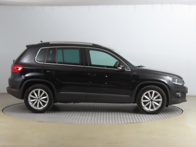 Volkswagen Tiguan  2.0 TDI 