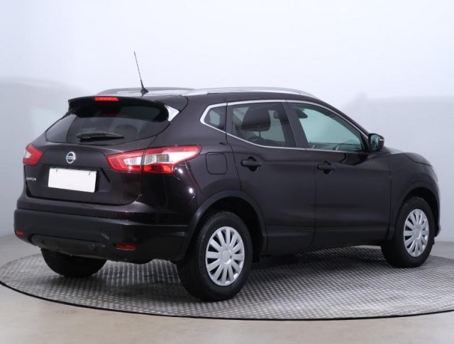 Nissan Qashqai  1.6 DIG-T 