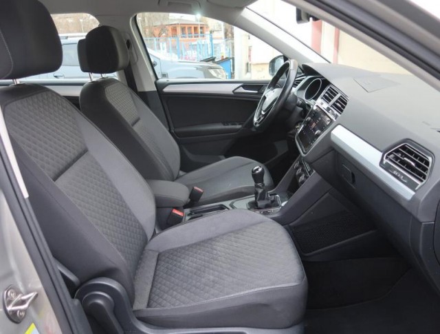 Volkswagen Tiguan  2.0 TDI 