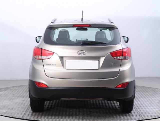 Hyundai ix35  2.0 CVVT 