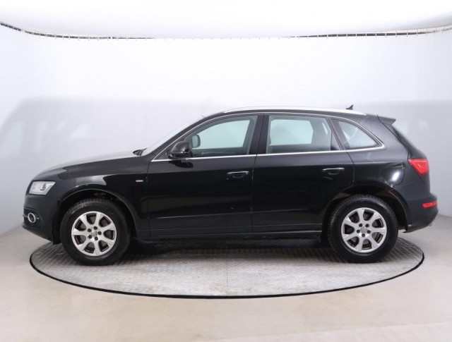 Audi Q5  3.0 TDI S line